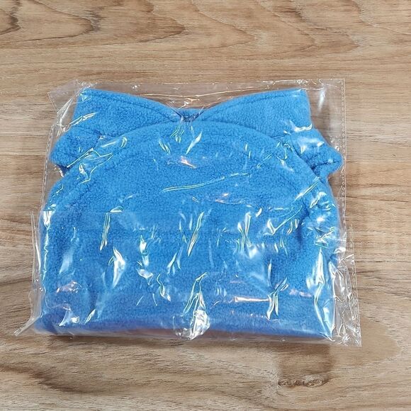 🩵HOST PICK NWT Red & Blue Cat or Dog Fleece Vest w/Leash Ring Set of 2 - Picture 10 of 10